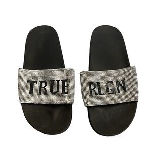 True Religion silver black crystal rhinestone embellished logo sandals flip-flop